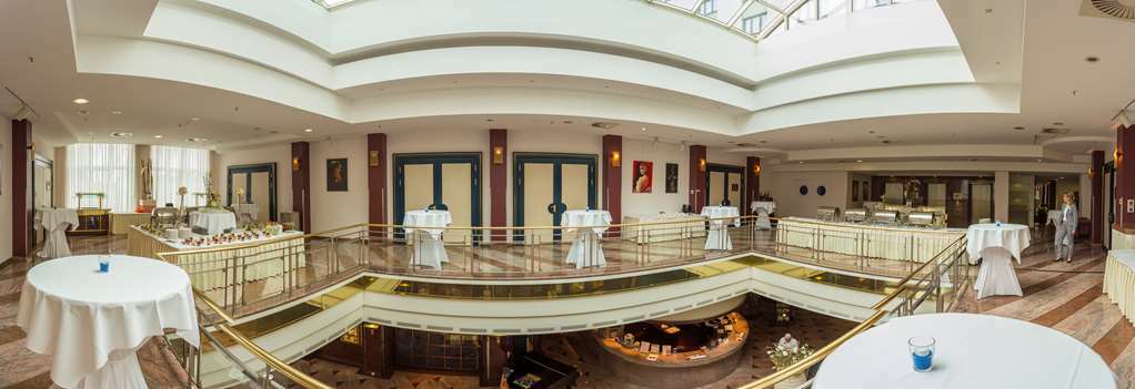 Radisson Blu Hotel Cottbus Facilities photo